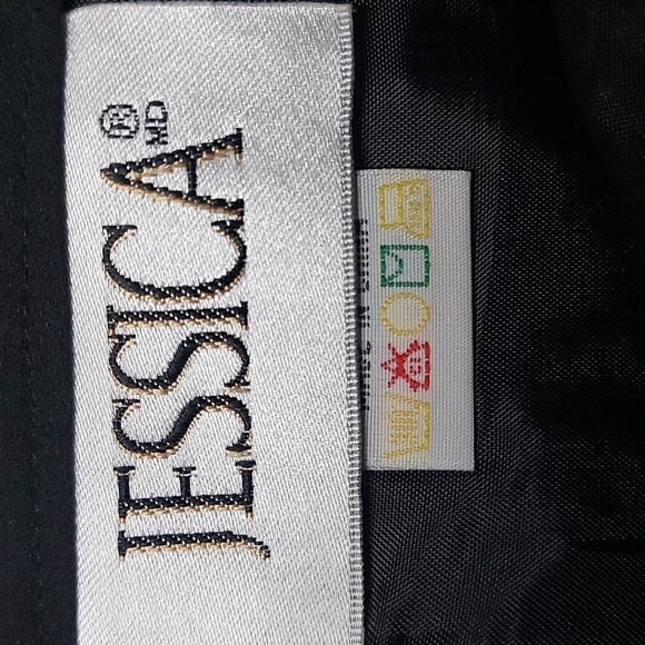 𝅺VINTAGE Elegant Black Layered Ruffle Maxi Skirt - Picture 5 of 6